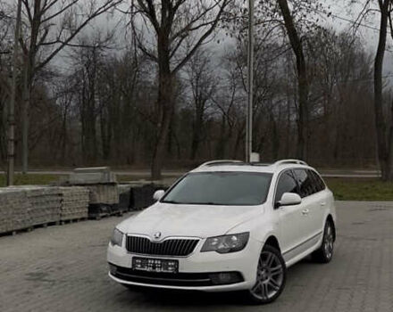 Белый Шкода Суперб, объемом двигателя 1.97 л и пробегом 289 тыс. км за 12999 $, фото 1 на Automoto.ua