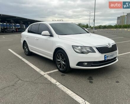 Білий Шкода Суперб, об'ємом двигуна 1.8 л та пробігом 145 тис. км за 10500 $, фото 1 на Automoto.ua