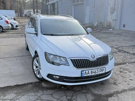 Белый Шкода Суперб, объемом двигателя 2 л и пробегом 217 тыс. км за 14200 $, фото 1 на Automoto.ua
