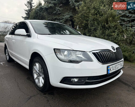 Білий Шкода Суперб, об'ємом двигуна 1.8 л та пробігом 270 тис. км за 9000 $, фото 1 на Automoto.ua
