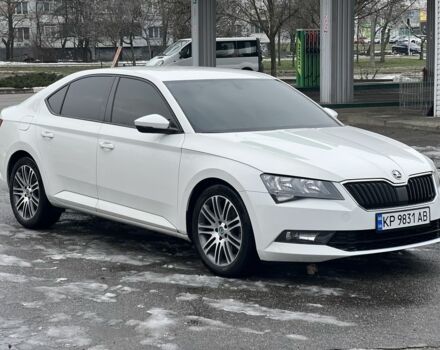 Белый Шкода Суперб, объемом двигателя 1.6 л и пробегом 250 тыс. км за 14500 $, фото 1 на Automoto.ua
