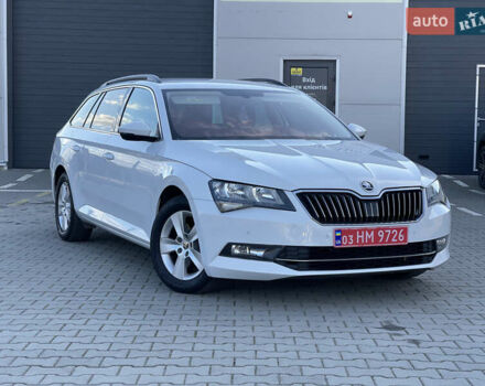 Білий Шкода Суперб, об'ємом двигуна 1.6 л та пробігом 242 тис. км за 13250 $, фото 1 на Automoto.ua