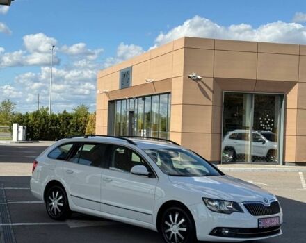 Білий Шкода Суперб, об'ємом двигуна 0 л та пробігом 193 тис. км за 14500 $, фото 1 на Automoto.ua