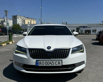 Білий Шкода Суперб, об'ємом двигуна 1.97 л та пробігом 276 тис. км за 13500 $, фото 1 на Automoto.ua