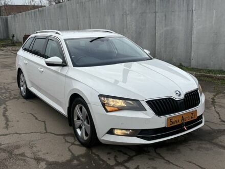 Білий Шкода Суперб, об'ємом двигуна 2 л та пробігом 148 тис. км за 6000 $, фото 1 на Automoto.ua