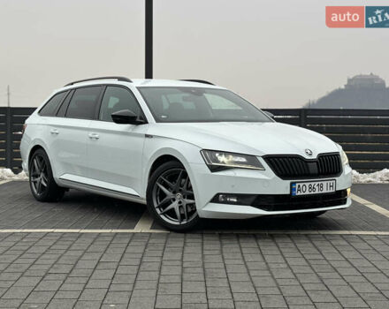 Белый Шкода Суперб, объемом двигателя 1.97 л и пробегом 238 тыс. км за 19890 $, фото 1 на Automoto.ua