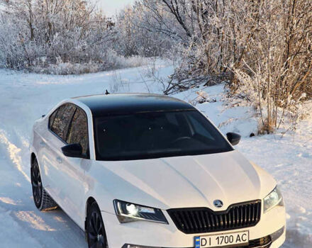 Белый Шкода Суперб, объемом двигателя 1.98 л и пробегом 290 тыс. км за 18999 $, фото 1 на Automoto.ua