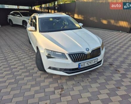Шкода Суперб 2019 в Днепре (Днепропетровске) на Automoto.ua Белый Шкода Суперб, объемом двигателя 1.97 л и пробегом 410 тыс. км за 15000 $, фото 1 на Automoto.ua