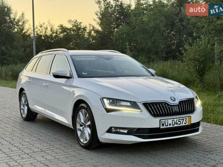 Шкода Суперб 2019 в Стрые на Automoto.ua Белый Шкода Суперб, объемом двигателя 2 л и пробегом 196 тыс. км за 19199 $, фото 1 на Automoto.ua