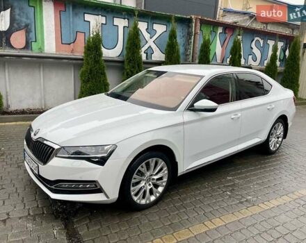 Білий Шкода Суперб, об'ємом двигуна 1.97 л та пробігом 241 тис. км за 26400 $, фото 1 на Automoto.ua