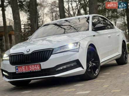 Шкода Суперб 2021 у Львові на Automoto.ua Білий Шкода Суперб, об'ємом двигуна 2 л та пробігом 188 тис. км за 29999 $, фото 1 на Automoto.ua