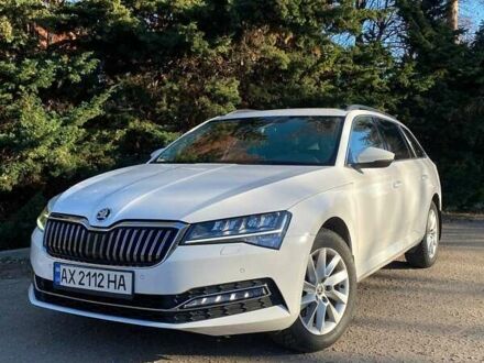 Белый Шкода Суперб, объемом двигателя 1.97 л и пробегом 61 тыс. км за 28000 $, фото 1 на Automoto.ua