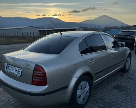 Бежевый Шкода Суперб, объемом двигателя 1.9 л и пробегом 295 тыс. км за 4500 $, фото 5 на Automoto.ua