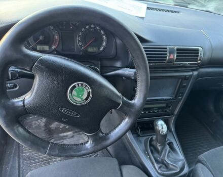 Бежевый Шкода Суперб, объемом двигателя 1.9 л и пробегом 295 тыс. км за 4500 $, фото 8 на Automoto.ua