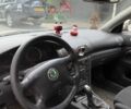 Бежевый Шкода Суперб, объемом двигателя 1.9 л и пробегом 300 тыс. км за 2400 $, фото 3 на Automoto.ua