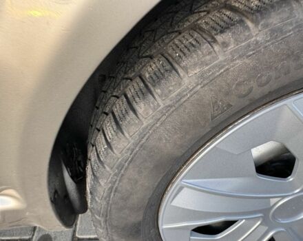 Бежевый Шкода Суперб, объемом двигателя 1.9 л и пробегом 295 тыс. км за 4500 $, фото 6 на Automoto.ua