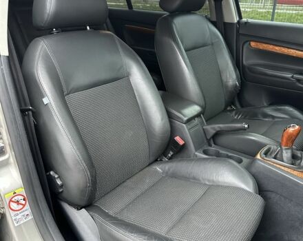 Бежевый Шкода Суперб, объемом двигателя 2 л и пробегом 245 тыс. км за 5990 $, фото 15 на Automoto.ua