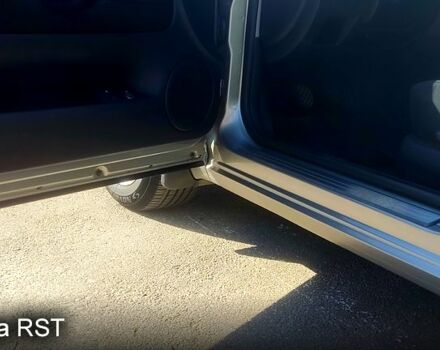 Бежевый Шкода Суперб, объемом двигателя 1.8 л и пробегом 150 тыс. км за 6300 $, фото 3 на Automoto.ua