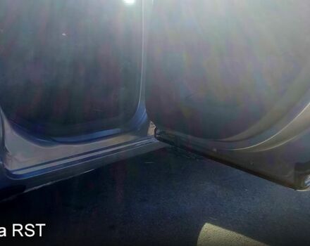 Бежевый Шкода Суперб, объемом двигателя 1.8 л и пробегом 150 тыс. км за 6300 $, фото 5 на Automoto.ua