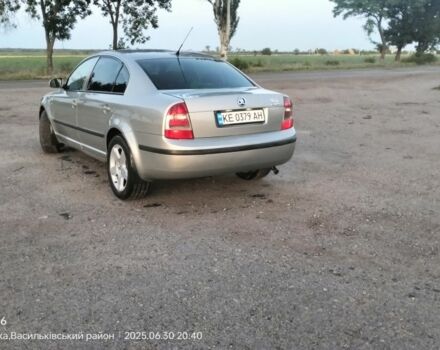 Бежевый Шкода Суперб, объемом двигателя 1.8 л и пробегом 3 тыс. км за 5200 $, фото 3 на Automoto.ua