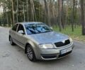 Бежевий Шкода Суперб, об'ємом двигуна 1.8 л та пробігом 240 тис. км за 4200 $, фото 1 на Automoto.ua