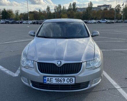 Бежевый Шкода Суперб, объемом двигателя 1.8 л и пробегом 248 тыс. км за 9000 $, фото 1 на Automoto.ua