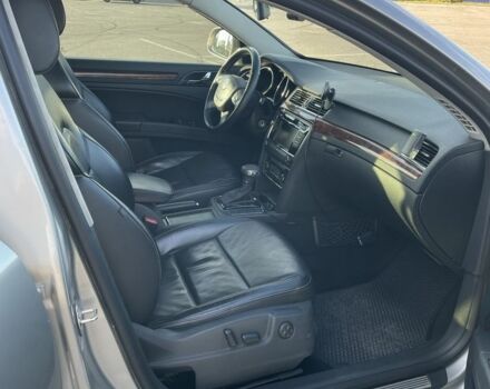 Бежевый Шкода Суперб, объемом двигателя 1.8 л и пробегом 248 тыс. км за 9000 $, фото 13 на Automoto.ua