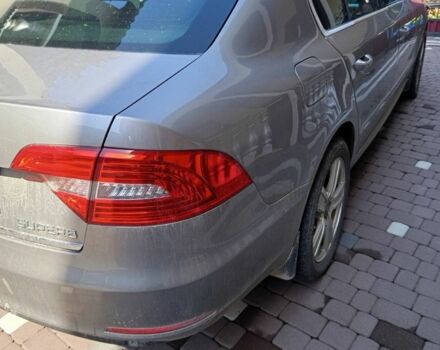 Бежевий Шкода Суперб, об'ємом двигуна 1.6 л та пробігом 200 тис. км за 10300 $, фото 8 на Automoto.ua