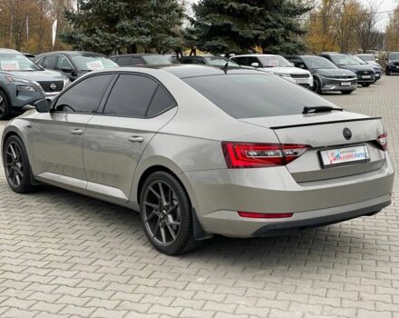 Бежевый Шкода Суперб, объемом двигателя 2 л и пробегом 185 тыс. км за 22600 $, фото 4 на Automoto.ua