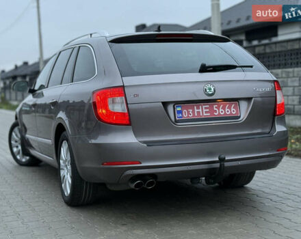 Бежевый Шкода Суперб, объемом двигателя 2 л и пробегом 288 тыс. км за 11300 $, фото 7 на Automoto.ua