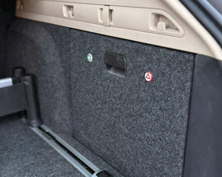 Бежевый Шкода Суперб, объемом двигателя 2 л и пробегом 288 тыс. км за 11300 $, фото 27 на Automoto.ua