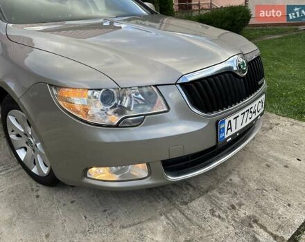 Бежевий Шкода Суперб, об'ємом двигуна 1.6 л та пробігом 192 тис. км за 9650 $, фото 13 на Automoto.ua