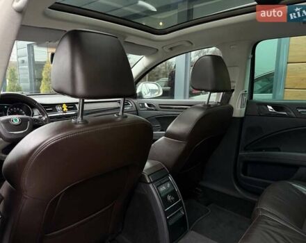 Бежевый Шкода Суперб, объемом двигателя 2 л и пробегом 272 тыс. км за 10900 $, фото 46 на Automoto.ua