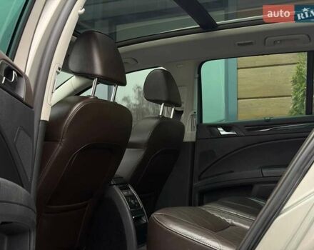 Бежевый Шкода Суперб, объемом двигателя 2 л и пробегом 272 тыс. км за 10900 $, фото 44 на Automoto.ua