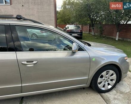 Бежевий Шкода Суперб, об'ємом двигуна 1.6 л та пробігом 192 тис. км за 9650 $, фото 25 на Automoto.ua