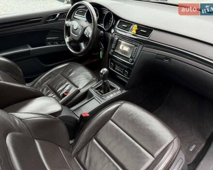 Бежевый Шкода Суперб, объемом двигателя 2 л и пробегом 272 тыс. км за 10900 $, фото 61 на Automoto.ua