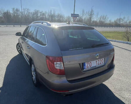 Шкода Суперб 2012 в Житомире на Automoto.ua Бежевый Шкода Суперб, объемом двигателя 1.8 л и пробегом 188 тыс. км за 14998 $, фото 4 на Automoto.ua
