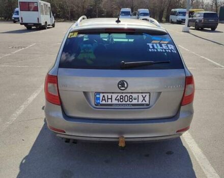 Бежевый Шкода Суперб, объемом двигателя 1.6 л и пробегом 235 тыс. км за 8500 $, фото 19 на Automoto.ua