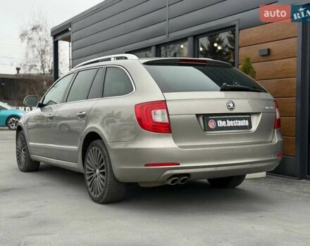 Бежевый Шкода Суперб, объемом двигателя 2 л и пробегом 272 тыс. км за 10900 $, фото 7 на Automoto.ua