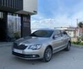Бежевый Шкода Суперб, объемом двигателя 1.8 л и пробегом 253 тыс. км за 11100 $, фото 1 на Automoto.ua