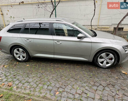 Бежевий Шкода Суперб, об'ємом двигуна 1.97 л та пробігом 269 тис. км за 14500 $, фото 10 на Automoto.ua