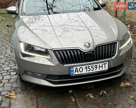 Бежевий Шкода Суперб, об'ємом двигуна 1.97 л та пробігом 269 тис. км за 14500 $, фото 1 на Automoto.ua