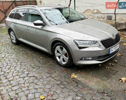 Бежевий Шкода Суперб, об'ємом двигуна 1.97 л та пробігом 269 тис. км за 14500 $, фото 29 на Automoto.ua