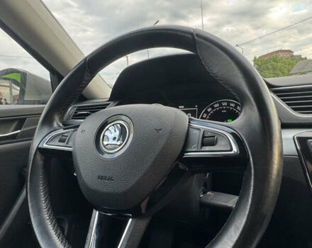 Бежевий Шкода Суперб, об'ємом двигуна 1.97 л та пробігом 289 тис. км за 15700 $, фото 44 на Automoto.ua