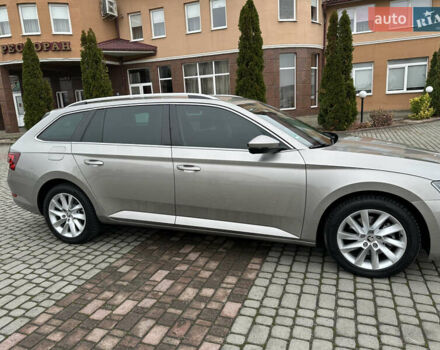 Бежевый Шкода Суперб, объемом двигателя 1.97 л и пробегом 277 тыс. км за 16950 $, фото 15 на Automoto.ua