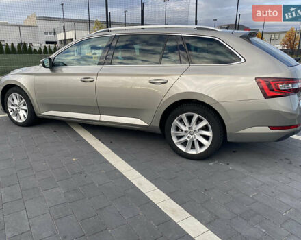 Бежевый Шкода Суперб, объемом двигателя 2 л и пробегом 276 тыс. км за 16800 $, фото 4 на Automoto.ua