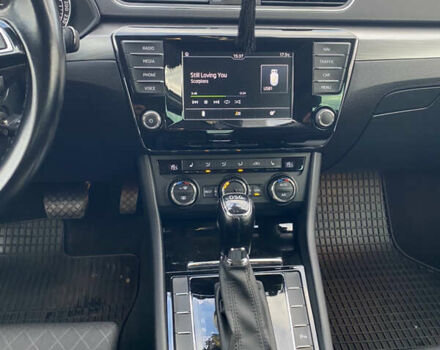 Бежевый Шкода Суперб, объемом двигателя 2 л и пробегом 276 тыс. км за 16800 $, фото 19 на Automoto.ua