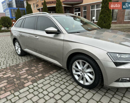 Бежевый Шкода Суперб, объемом двигателя 1.97 л и пробегом 277 тыс. км за 16950 $, фото 16 на Automoto.ua
