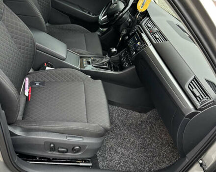 Бежевый Шкода Суперб, объемом двигателя 1.97 л и пробегом 277 тыс. км за 16950 $, фото 30 на Automoto.ua