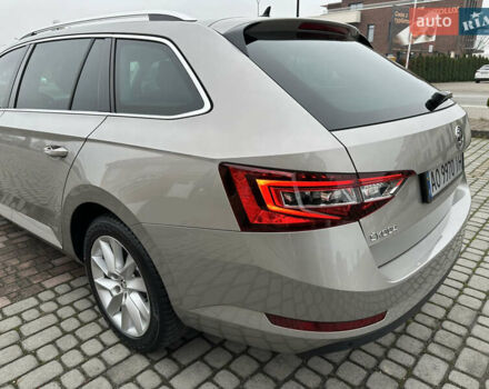 Бежевый Шкода Суперб, объемом двигателя 1.97 л и пробегом 277 тыс. км за 16950 $, фото 8 на Automoto.ua